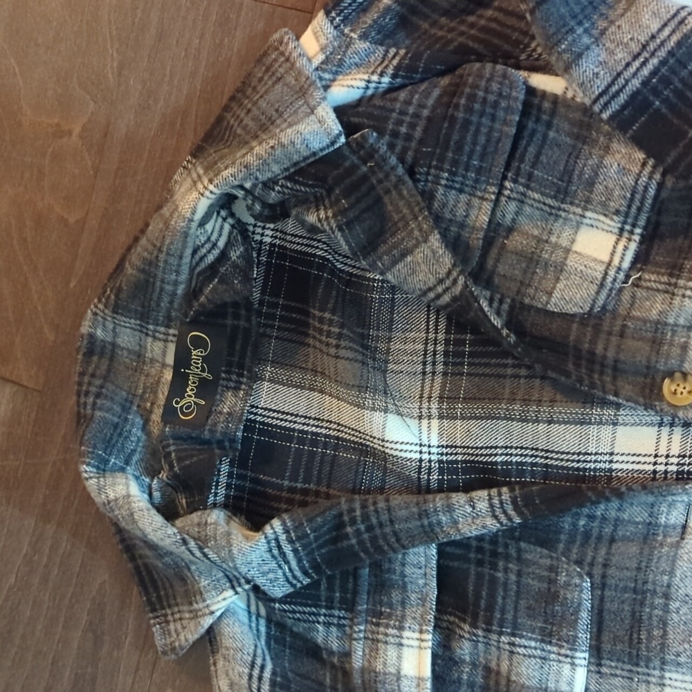 Flannel Shacket - Picture 5 of 6